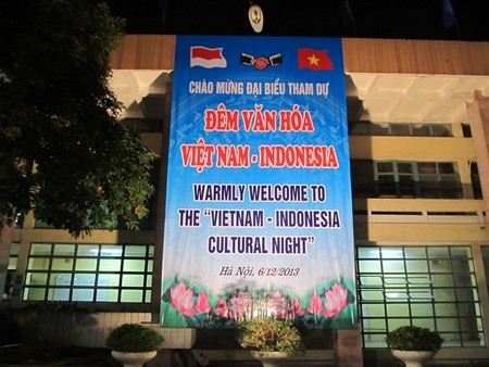 Malam kebudayaan Vietnam-Indonesia - ảnh 1