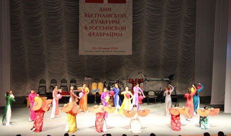 Mengakhiri “Hari-hari kebudayaan Vietnam di Federasi Rusia”. - ảnh 1
