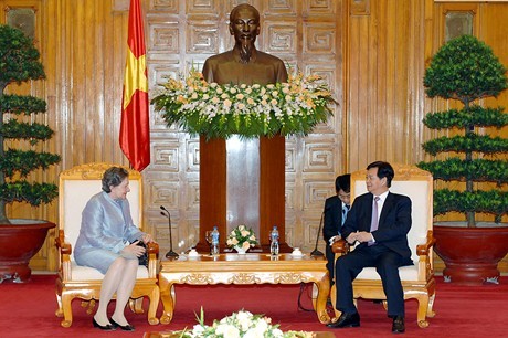 Vietnam menginignkan memperkuat kerjasama ekonomi, perdagangan, investasi dengan Brasil - ảnh 1