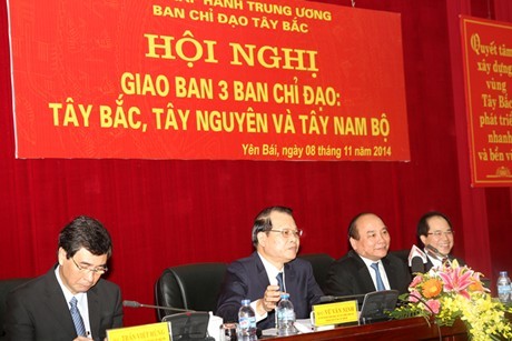 Konferensi briefing Badan Pengarahan daerah Tay Bac, daerah Tay Nguyen dan Nam Bo Barat  - ảnh 1