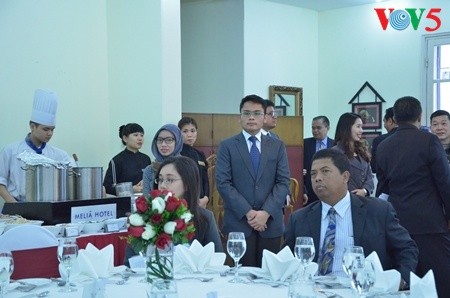 Kedutaan Besar Indonesia di Vietnam mengadakan jumpa pers “Media Informal Gathering”  - ảnh 8