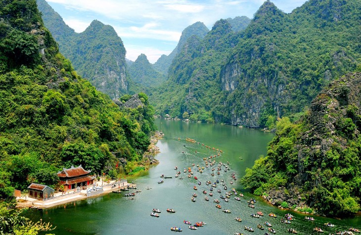 Pariwisata Vietnam 2014 : aktivitas sosialisasi digelarkan secara kuat - ảnh 1