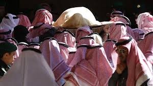 Arab Saudi mengadakan upacara kematian Almarhum Raja Abdullah - ảnh 1