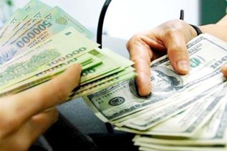 Bank Negara Vietnam akan menjaga kestabilan kurs USD - ảnh 1