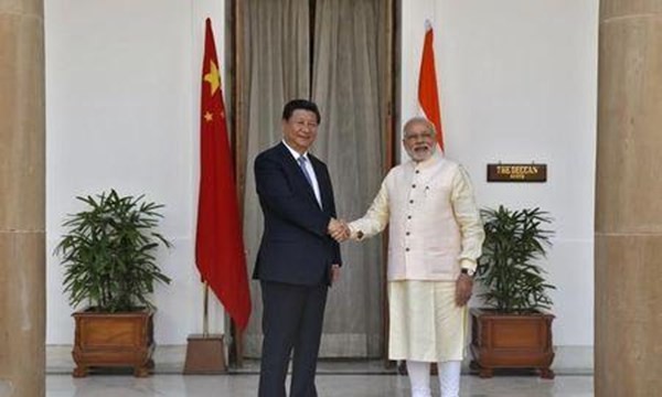 PM India memulai kunjungan di Tiongkok - ảnh 1