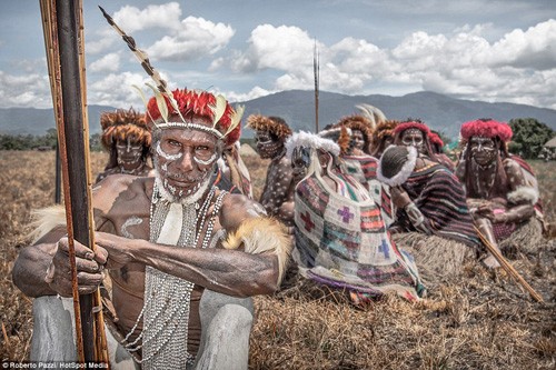 Suku-suku Indonesia di daerah dataran tinggi Papua, Indonesia - ảnh 3