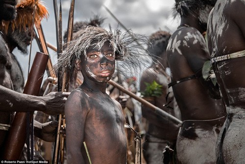 Suku-suku Indonesia di daerah dataran tinggi Papua, Indonesia - ảnh 4