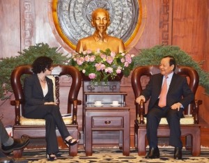 Kota Ho Chi Minh memperhebat hubungan kerjasama dengan AS - ảnh 1