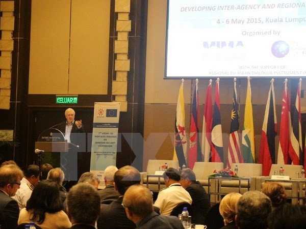 ASEAN-EU menuju ke hubungan kemitraan strategis - ảnh 1