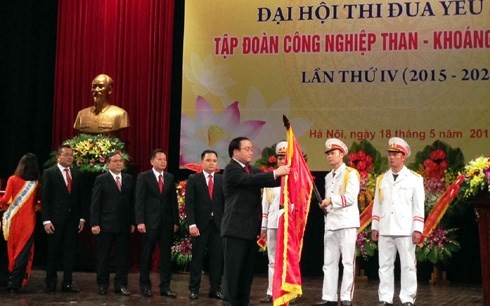 Deputi PM Hoang Trung Hai menghadiri Kongres kompetisi patriotik cabang sumber daya alam dan lingkungan hidup - ảnh 1