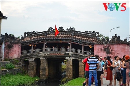Mengelilingi sektor kuno kota Hoi An, Vietnam Tengah - ảnh 12