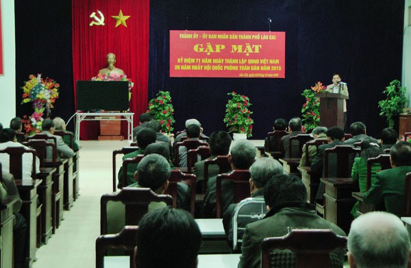 Banyak aktivitas memperingati ultah ke-71 Berdirinya Tentara Rakyat Vietnam - ảnh 1