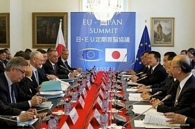 Uni Eropa dan Jepang berharap menyelesaikan FTA pada akhir tahun ini - ảnh 1