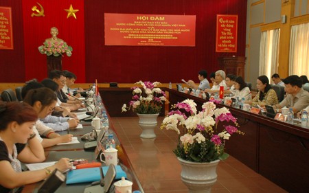 Vietnam dan Tiongkok berbagi pengalaman di bidang perkembangan ekonomi daerah etnis minoritas - ảnh 1