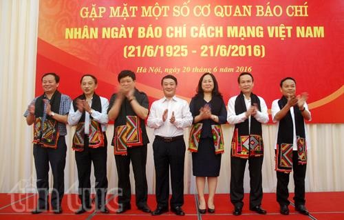 Aktivitas memperingati Hari Pers Revolusioner Vietnam bergelora - ảnh 1