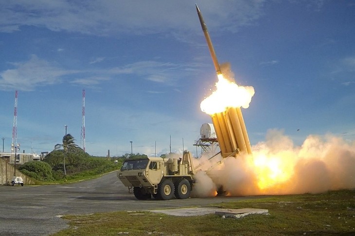 RDR Korea mengutuk AS dan Republik Korea yang menggelarkan sistem THAAD dan memasukkan senjata kedalam DMZ - ảnh 1