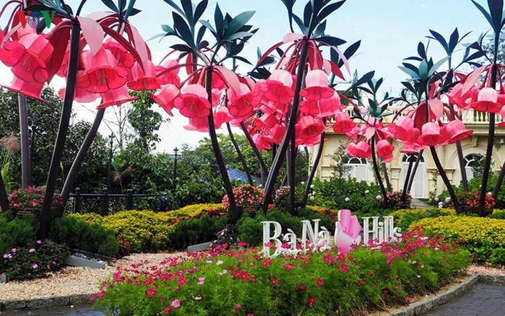 Ba Na Hills  menarik hati manusia karena  tempat-tempat rekreasi yang berkaliber internasional - ảnh 8