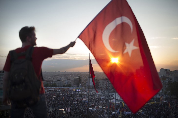 Turki melarang demonstrasi dan massa berkumpul di kota Ankara - ảnh 1