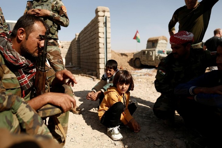 Irak : kira-kira 600.000 anak sedang terperangkap di kota Mosul - ảnh 1