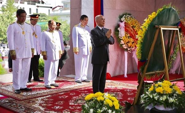 Kamboja memperingati ultah ke-63 Hari Kemerdekaan - ảnh 1