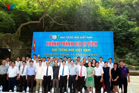 Mengunjungi tempat Presiden Ho Chi Minh membacakan sajak untuk  mengucapkan selamat Hari Raya Tet pada 70 tahun yang lalu - ảnh 3