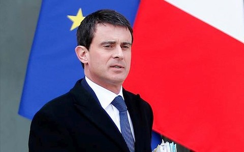 Pilpres Perancis : Mantan PM Manuel Valls menyatakan tidak mendukung capres Benoit Hamon - ảnh 1