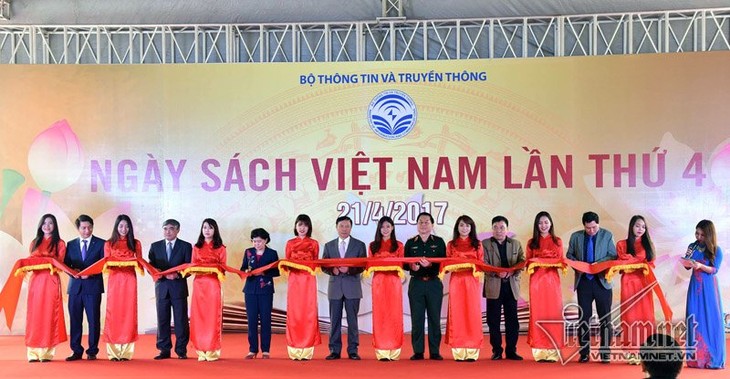 Hari Buku Vietnam ke-4 dibuka - ảnh 1