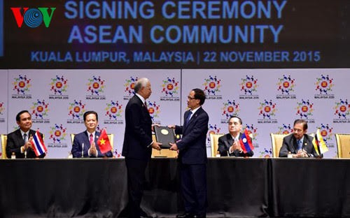 ASEAN-50 tahun musyawarah dan mufakat untuk berkembang - ảnh 5