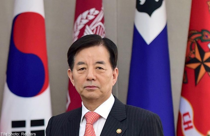Republik Korea menolak kemungkinan menggelarkan kembali senjata nuklir dari AS - ảnh 1