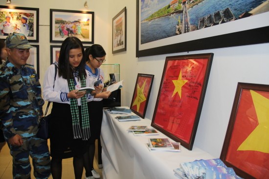 Pameran: “Hoang Sa-Truong Sa wilayah Vietnam: Bukti-bukti sejarah dan hukum” - ảnh 1