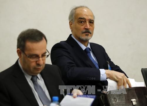 Delegasi Pemerintah Suriah menolak melakukan dialog dengan faksi oposisi di meja perundingan damai di Jenewa - ảnh 1