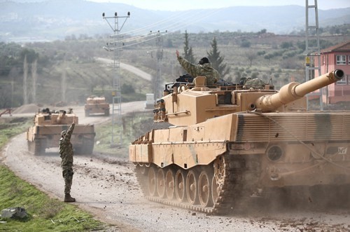  Turki tidak menerima membentuk zona keselamatan di Afrin - ảnh 1
