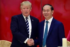 Presiden Vietnam, Tran Dai Quang  melakukan pembicaraan telepon dengan Presiden AS, Donald Trump - ảnh 1