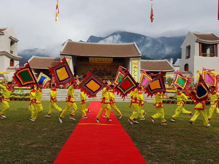 Memperkenalkan sepintas lintas tentang Pesta Musim Semi  Yen Tu di Propinsi Quang Ninh - ảnh 2
