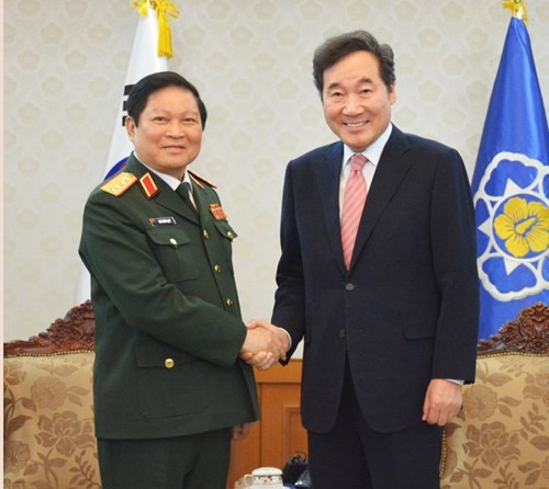 Penandatanganan Pernyataan Bersama Kerjasama Pertahanan Vietnam-Republik Korea sampai 2030 - ảnh 1