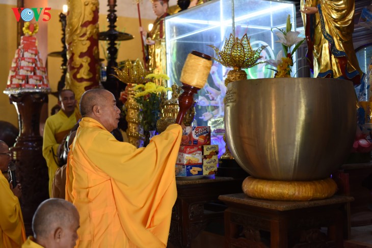 Mengunjungi pagoda Thien An pada musim melakukan pekerjaan yang baik - ảnh 8
