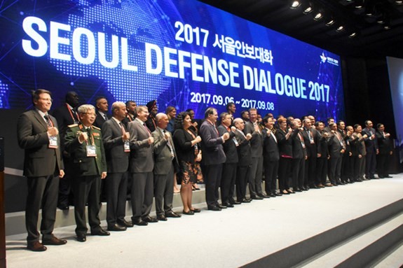 Forum keamanan tahunan Republik Korea menuju ke usaha mendorong perdamaian yang berkesinambungan - ảnh 1