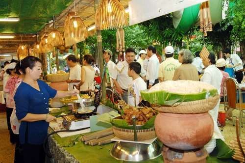 Festival budaya kuliner Hanoi 2018 yang kental dengan corak kebudayaan - ảnh 1