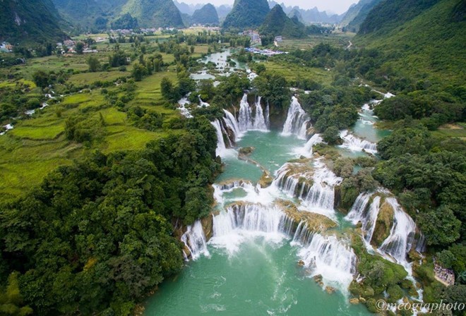 Keindahan yang megah dari Geopark Global  Gunung dan Sungai  Cao Bang - ảnh 2