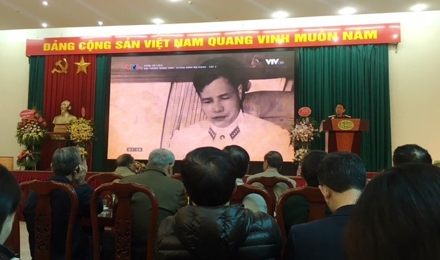 Aktivitas-aktivitas memperinati  HUT ke-74 berdirinya Tentara Rakyat Vietnam (1944-2028) - ảnh 1