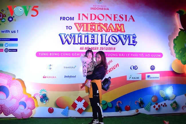 Bergelora malam musik “From Indonesia to Vietnam with Love” di Kota Hanoi - ảnh 23