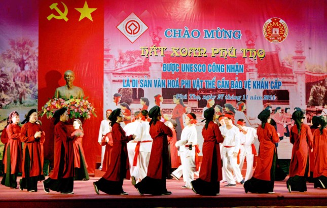 Pesta -pesta yang berlangsung dalam bulan Satu tahun imlek di Vietnam Utara. - ảnh 1