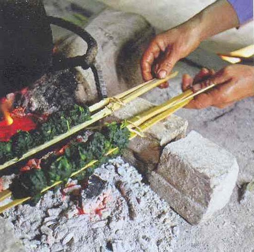 Traditional food of black Thai ethnic people  - ảnh 1