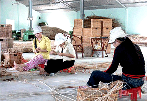 Improving vocational training at Vietnam’s women’s centers   - ảnh 1