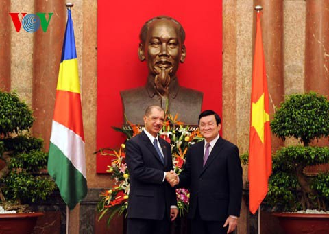 Presidents of Vietnam and Seychelles hold talks  - ảnh 2