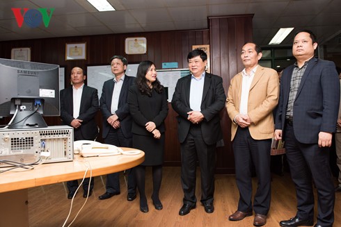 VOV President pays Lunar New Year visit to officials, reporters - ảnh 2