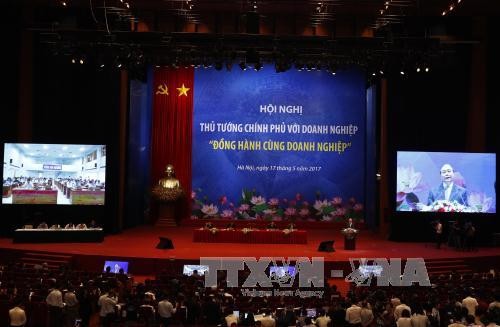 Government wishes to receive straightforward opinions from businesses - ảnh 1