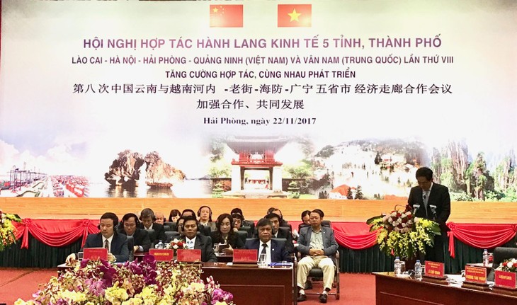  Vietnam, China promote economic corridor cooperation  - ảnh 1