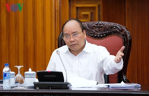 PM urges speeding up Ho Chi Minh city railway project - ảnh 1