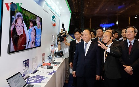 Vietnam sets out vision for 4th Industrial Revolution - ảnh 1